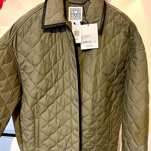 TOTEME QUILTED COCOON COAT
